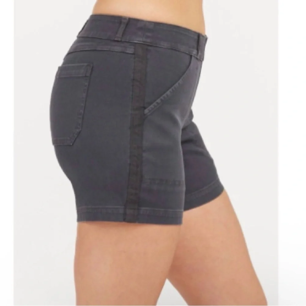 SPANX Black Stretch Twill Pull-On Jean Shorts - Picture 3 of 6